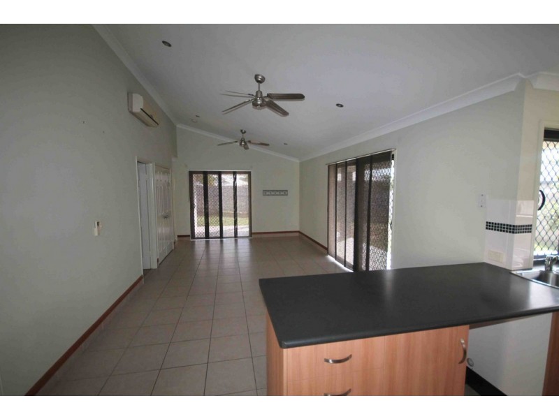 3 Wagtail, Douglas QLD 4814