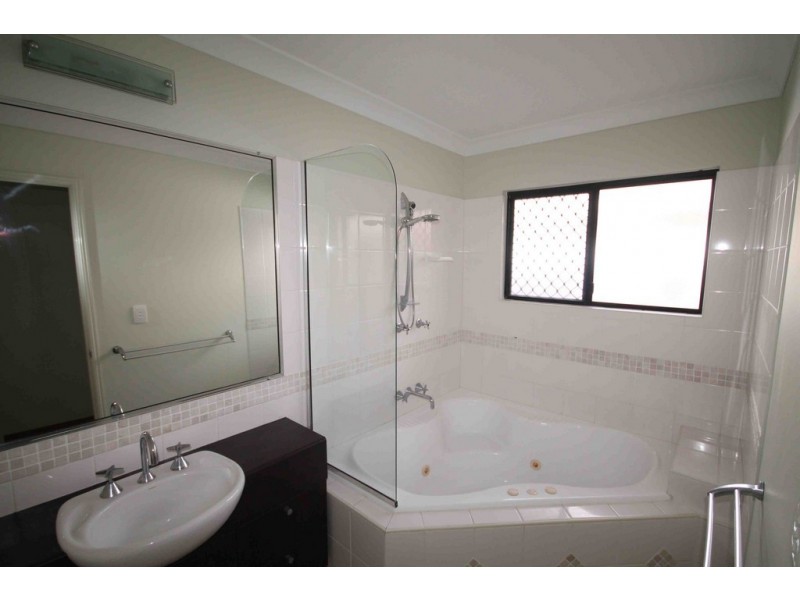 3 Wagtail, Douglas QLD 4814