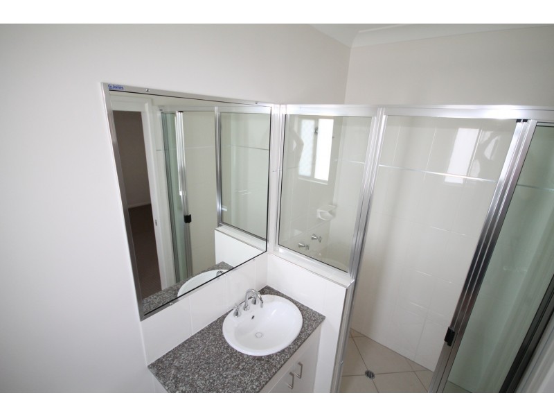 Bohle Plains QLD 4817