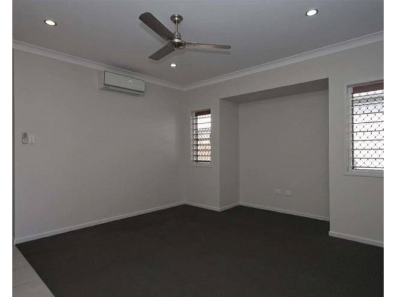 Burdell QLD 4818