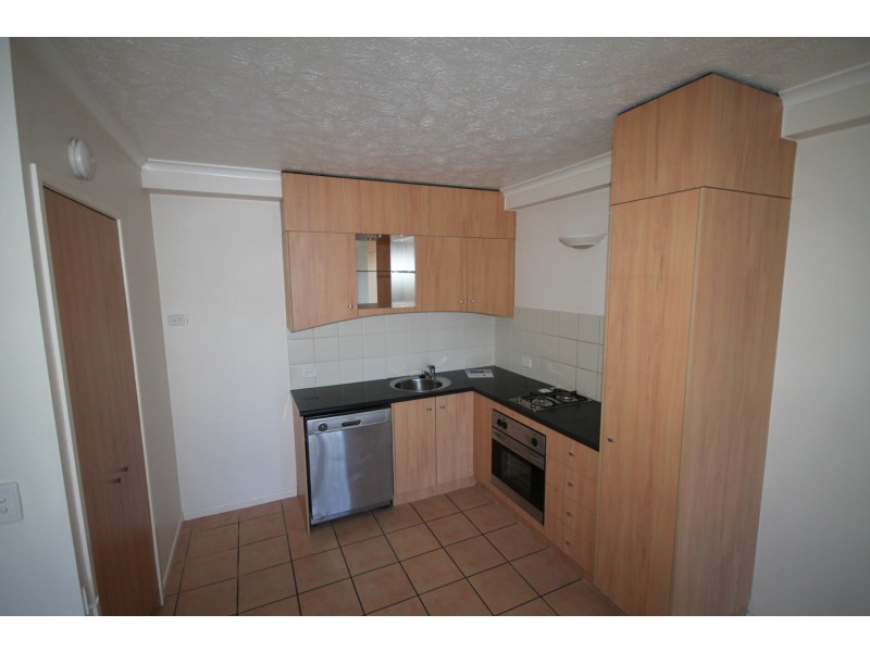 74/86 Ogden Street, Townsville City QLD 4810