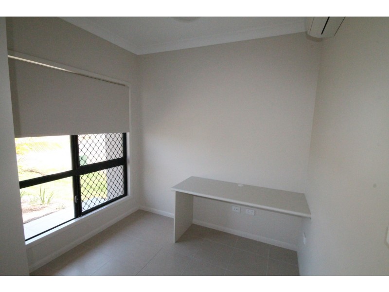 18 Madonis Way, Burdell QLD 4818