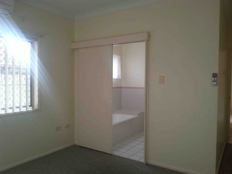 2 Madrid Court, Kirwan QLD 4817