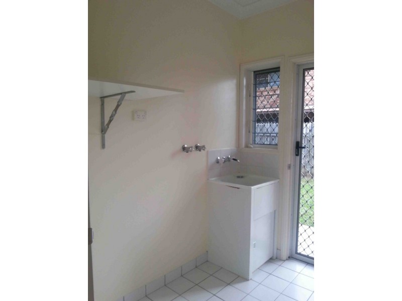 2 Madrid Court, Kirwan QLD 4817