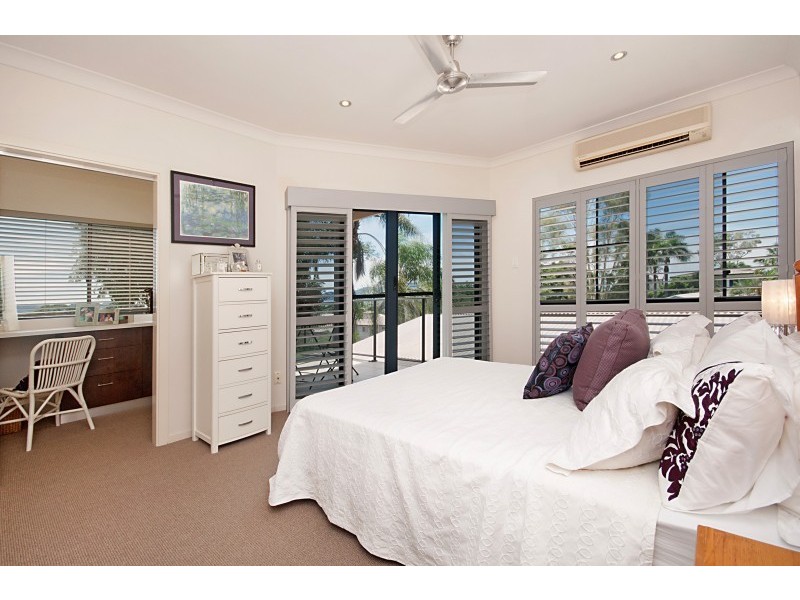 25 Queen Street, North Ward QLD 4810