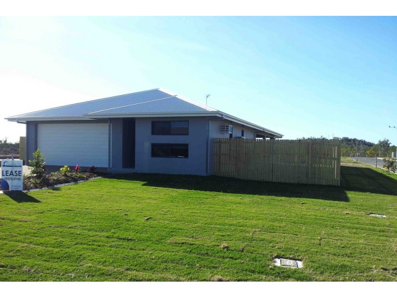 2 WKS FREE 10 Whitehaven Way, Mount Low QLD 4818