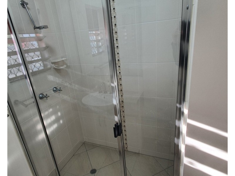 Bohle Plains QLD 4817