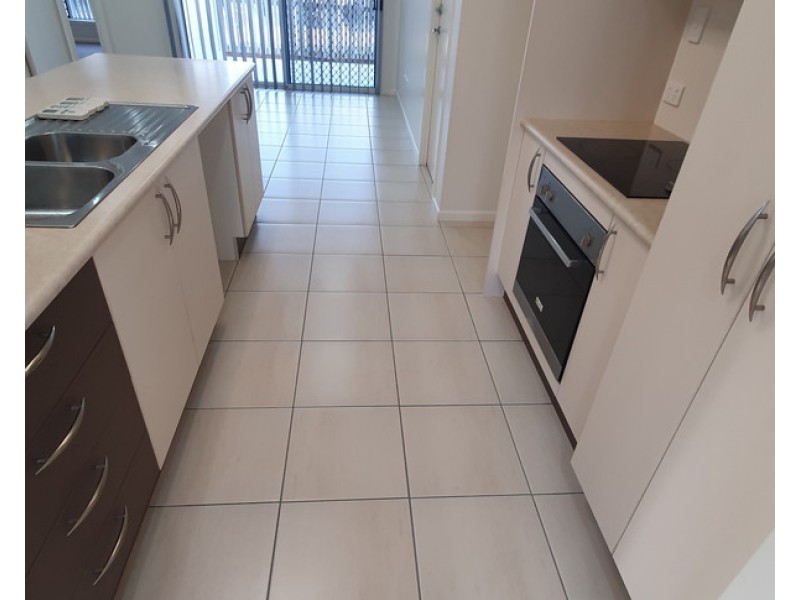 Bohle Plains QLD 4817