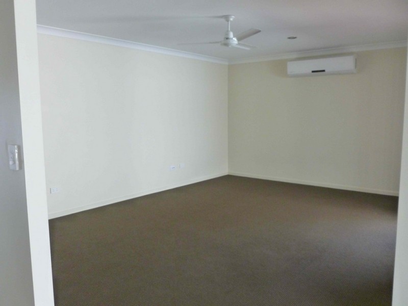 12 Hinton Court, Deeragun QLD 4818