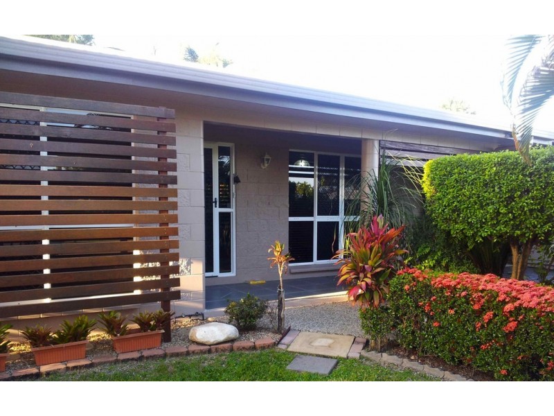 19 Amber Avenue, Rasmussen QLD 4815