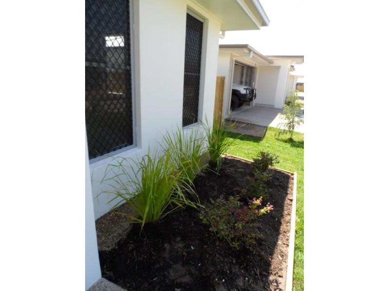 76 Willow Bank Drive, Kirwan QLD 4817