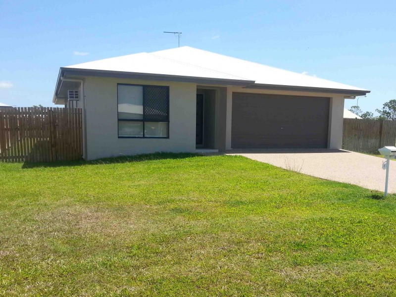 4 Gotham Loop, Deeragun QLD 4818