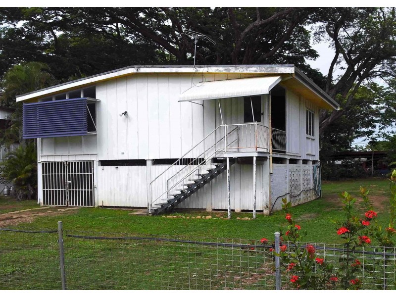12 Burdekin, Mundingburra QLD 4812