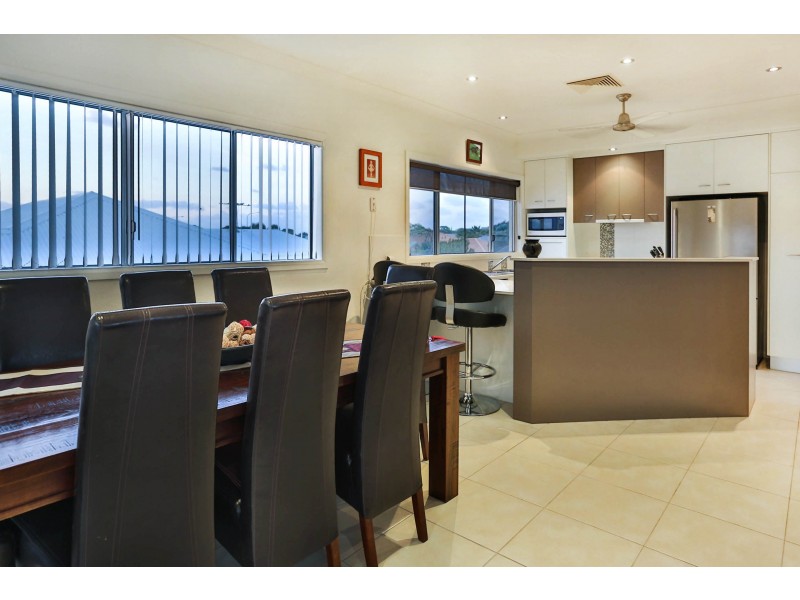 23 Somerville, Idalia QLD 4811