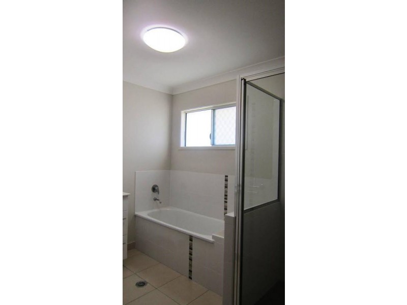 67 Ellsworth Drive (Greenview Estate), Mount Louisa QLD 4814