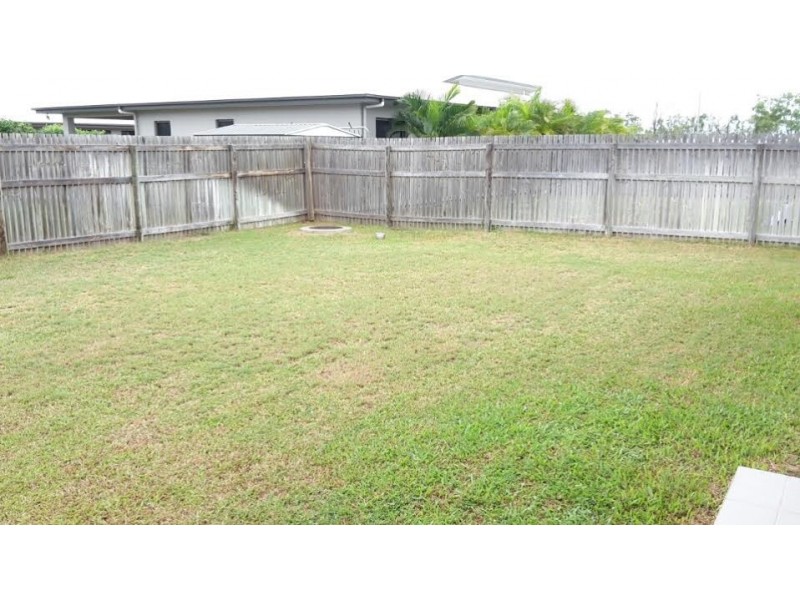 67 Ellsworth Drive (Greenview Estate), Mount Louisa QLD 4814