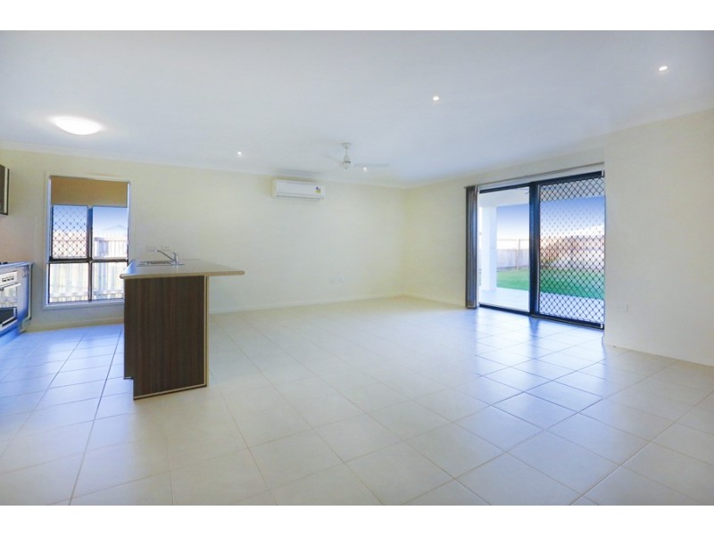 77 Willowbank Dve, Kirwan QLD 4817