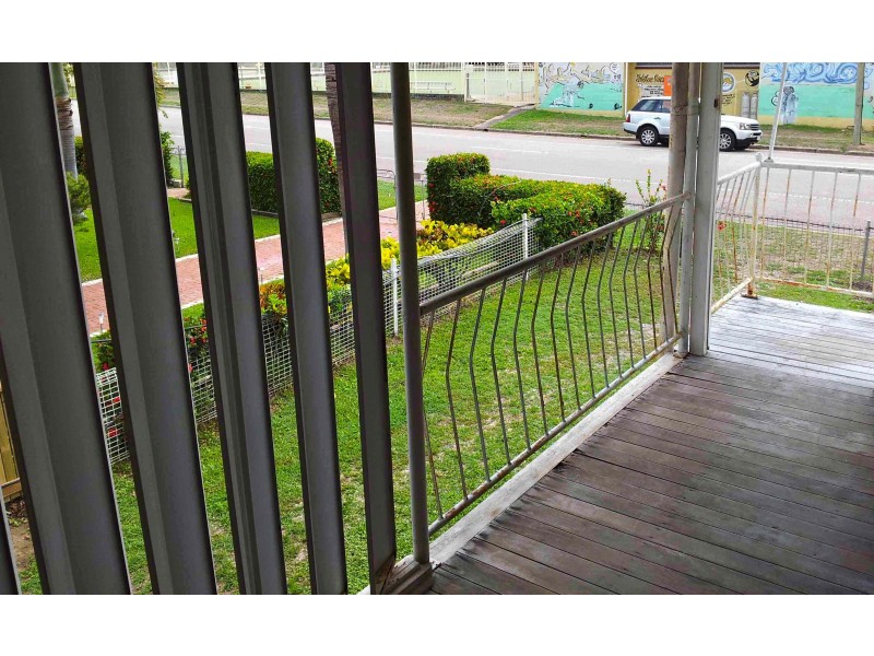 12 Burdekin Street, Mundingburra QLD 4812