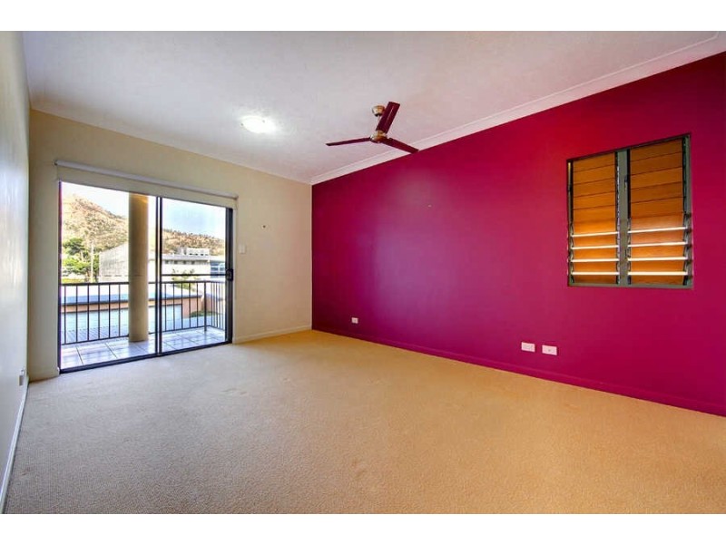 4/56 Mitchell Street, North Ward QLD 4810