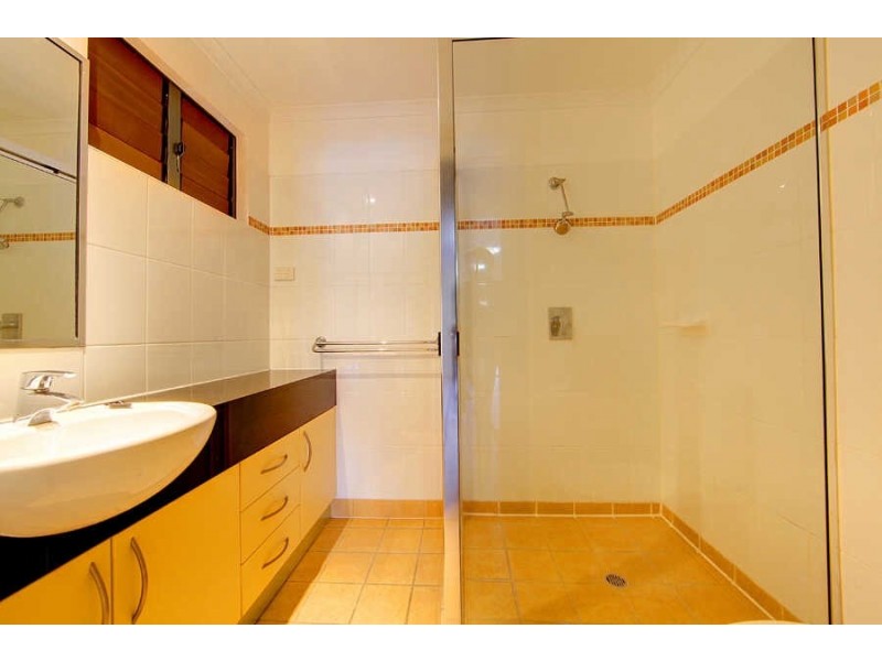 4/56 Mitchell Street, North Ward QLD 4810