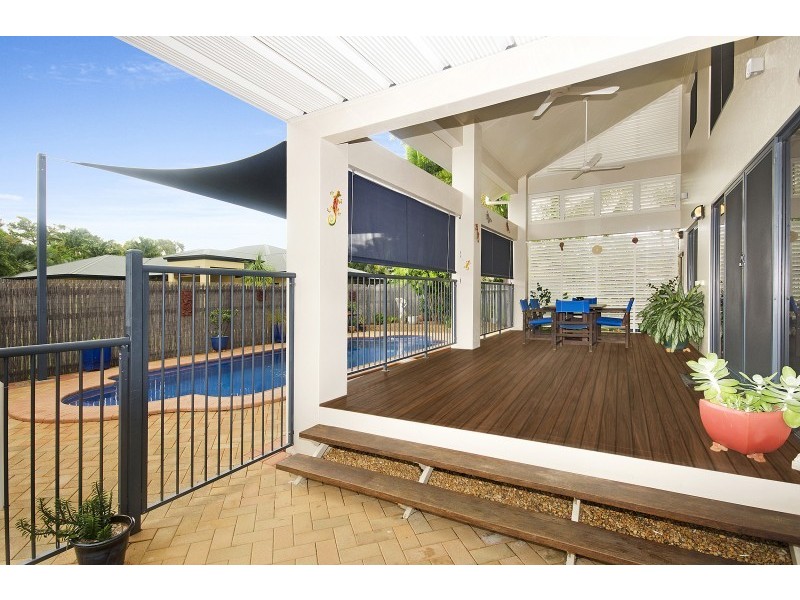 9 Coolan Court, Bushland Beach QLD 4818