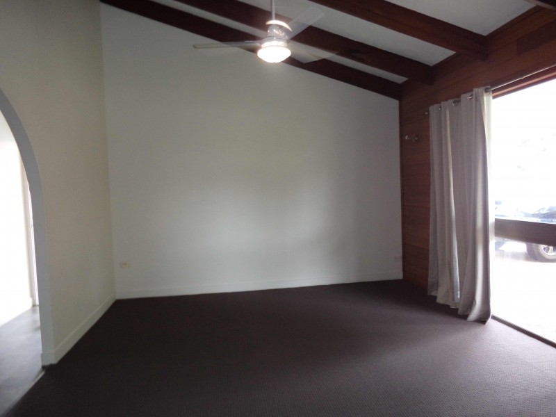 46 Whitsunday Drive, Kirwan QLD 4817