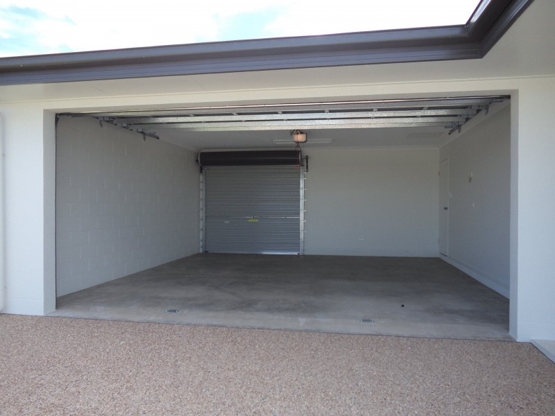 9 Marblewood Cct, Mount Low QLD 4818