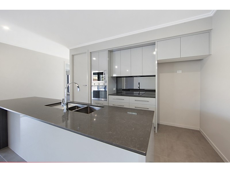 27 Eastlake Avenue, Idalia QLD 4811