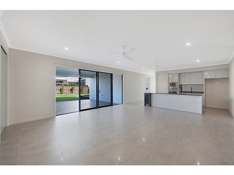 27 Eastlake Avenue, Idalia QLD 4811