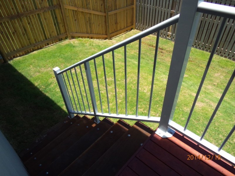 Bushland Beach QLD 4818