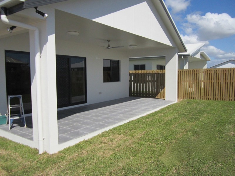 8 Solana Circuit, Burdell QLD 4818