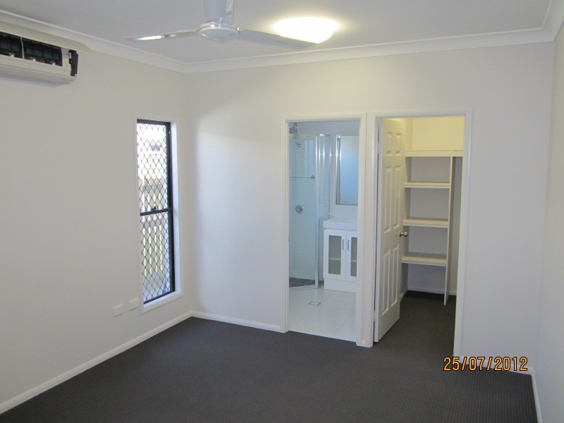 8 Solana Circuit, Burdell QLD 4818