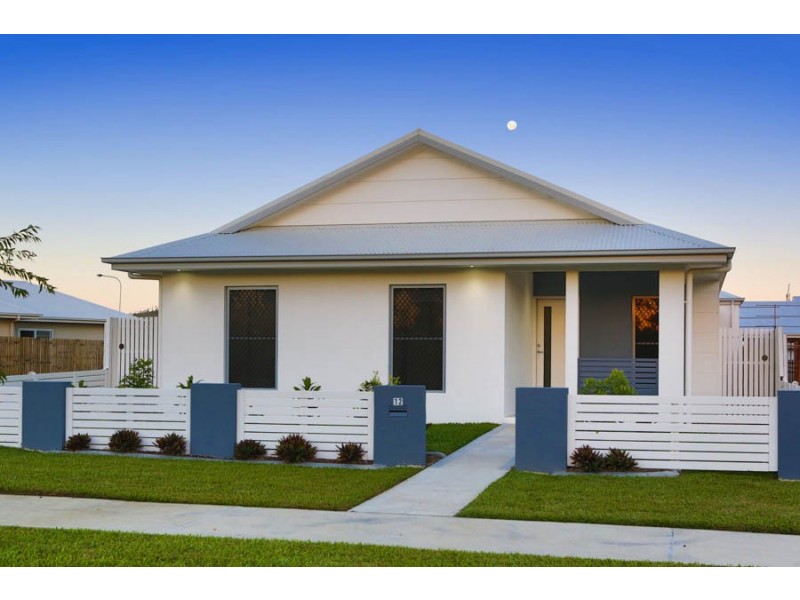 12 Ascot Parkway, Shaw QLD 4818