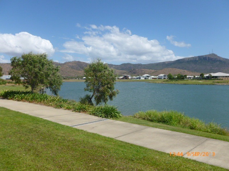 1 Waterstone Terrace, Idalia QLD 4811