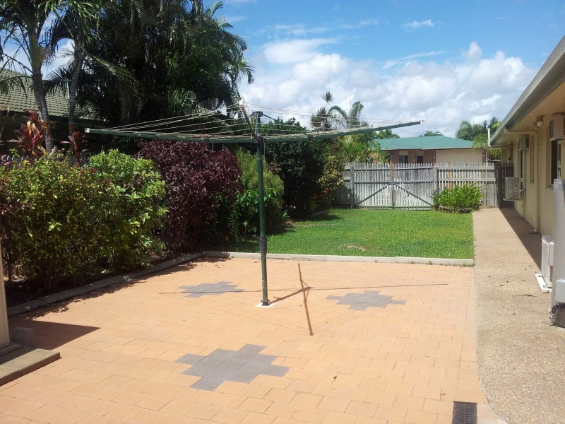 Mount Louisa QLD 4814