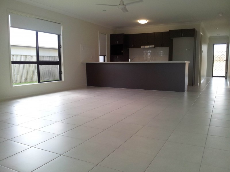 3 Holbourne Street, Bushland Beach QLD 4818