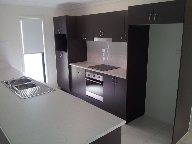 3 Holbourne Street, Bushland Beach QLD 4818