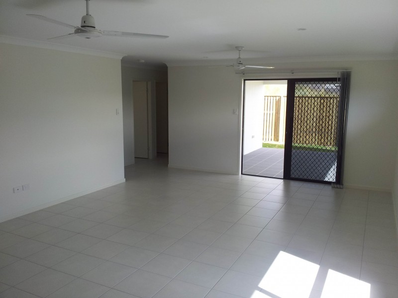 3 Holbourne Street, Bushland Beach QLD 4818