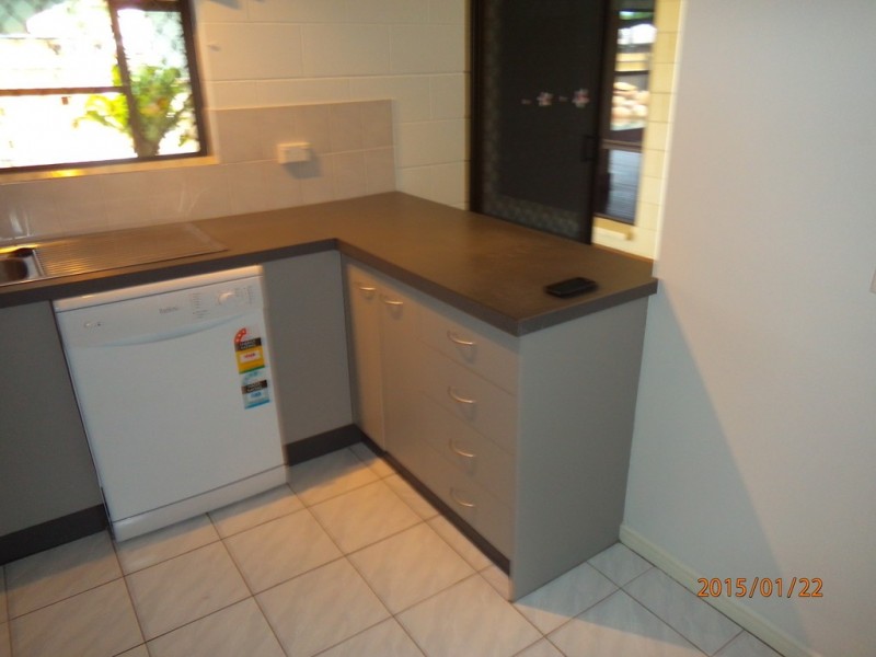 10 Kayleen Crt, Burdell QLD 4818