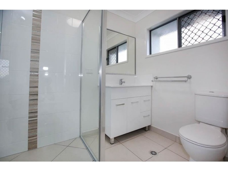 81 Monolith Cct, Mount Louisa QLD 4814