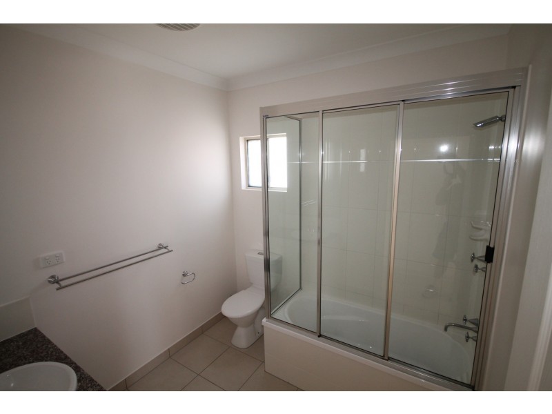 Bohle Plains QLD 4817