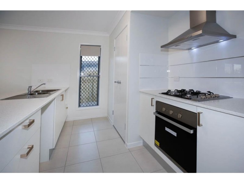 67 Monolith Cct, Mount Louisa QLD 4814