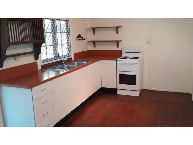 29 Bell Street, South Townsville QLD 4810