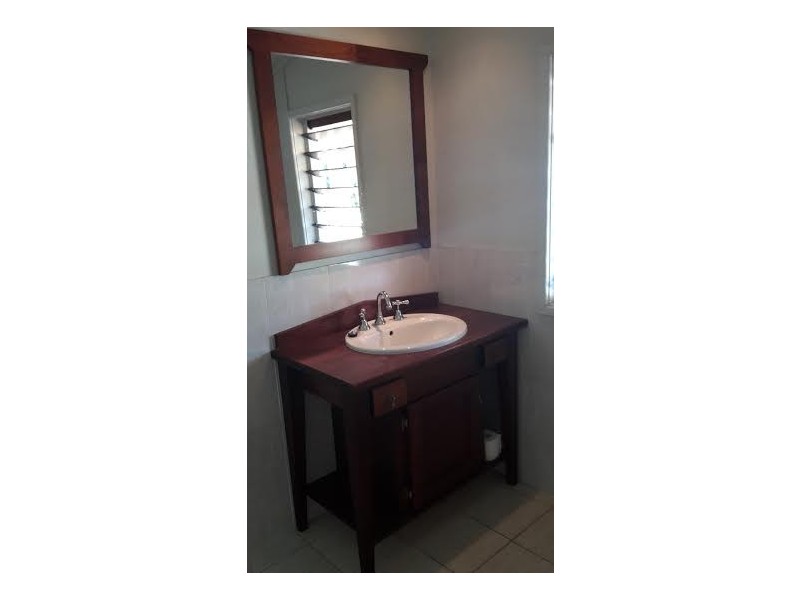 29 Bell Street, South Townsville QLD 4810