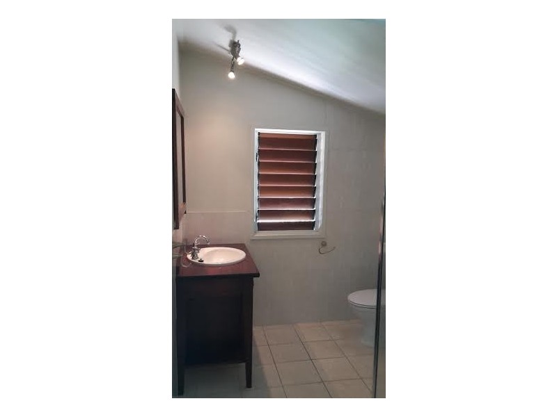 29 Bell Street, South Townsville QLD 4810