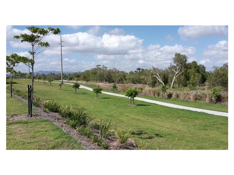 Mount Louisa QLD 4814