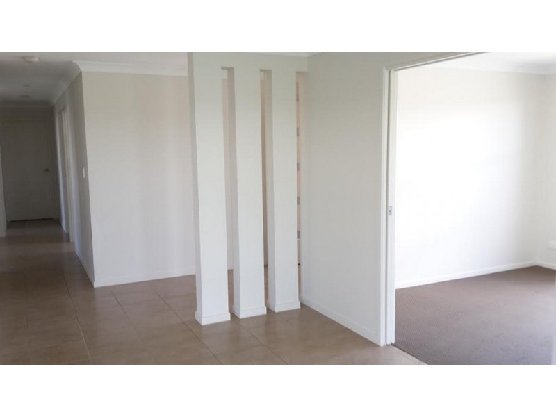16 Smugglers Cove, Mount Low QLD 4818