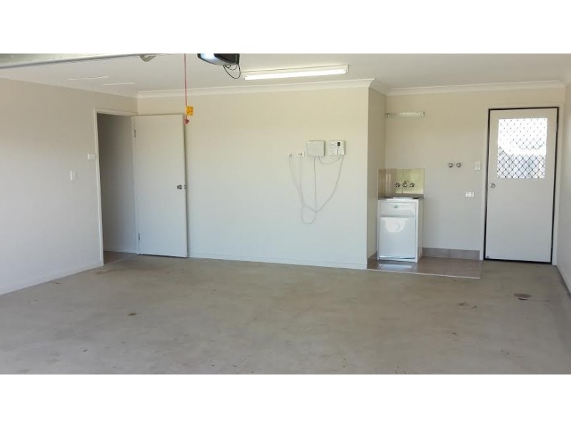 16 Smugglers Cove, Mount Low QLD 4818