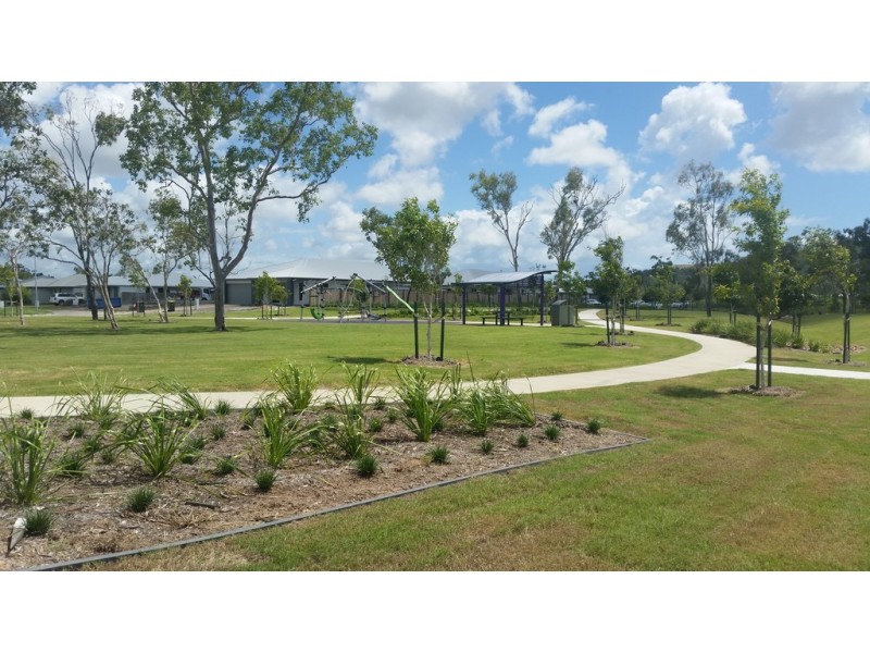 6 Delaware Green LIBERTY RISE, Mount Louisa QLD 4814