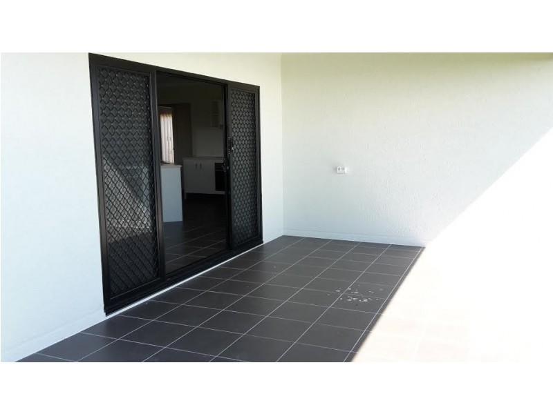 32 Mesa, Mount Louisa QLD 4814